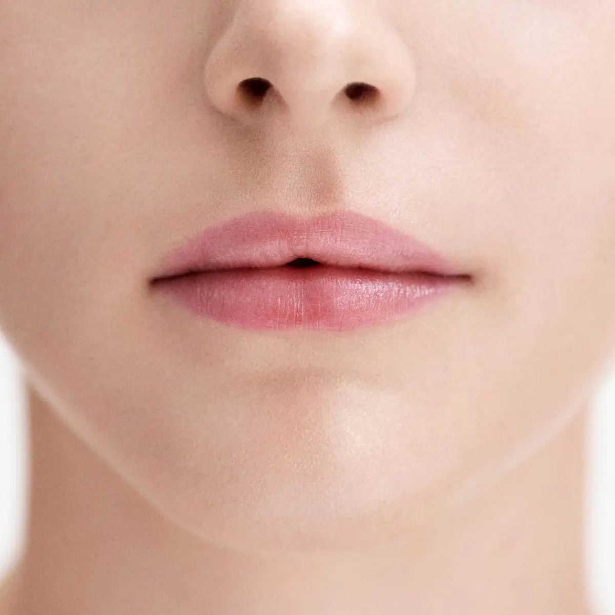 179-lip-care-8.webp Lip Care